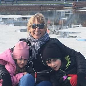 Meet your Posher, Denise